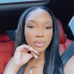 Meet your Posher, Piper